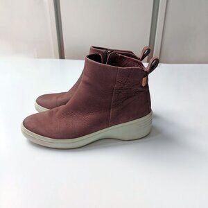 Womens Ecco Soft 7 Wedge Booties Leather Insole Nubuck Size 8.5